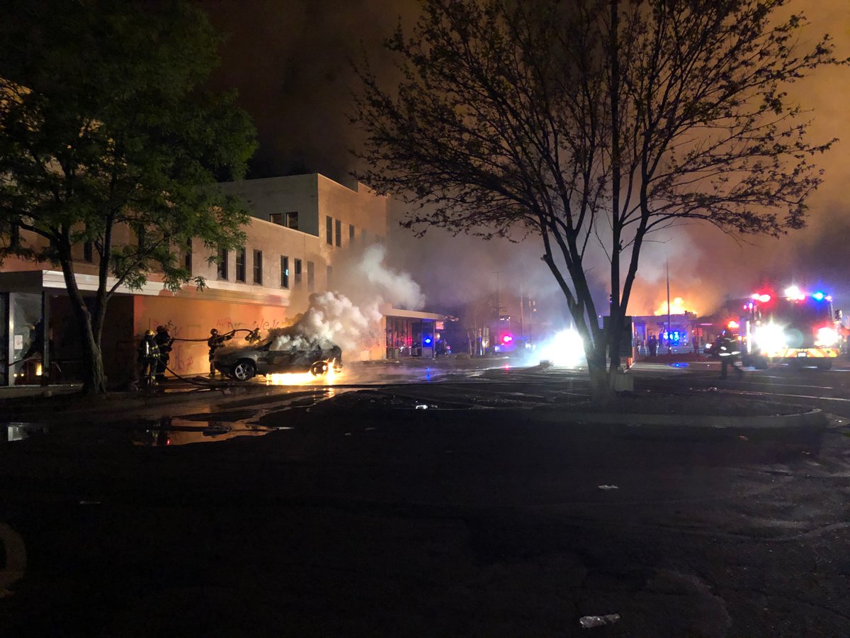Car Fire Atm Update Autozone Is Gone Minneapolis News From