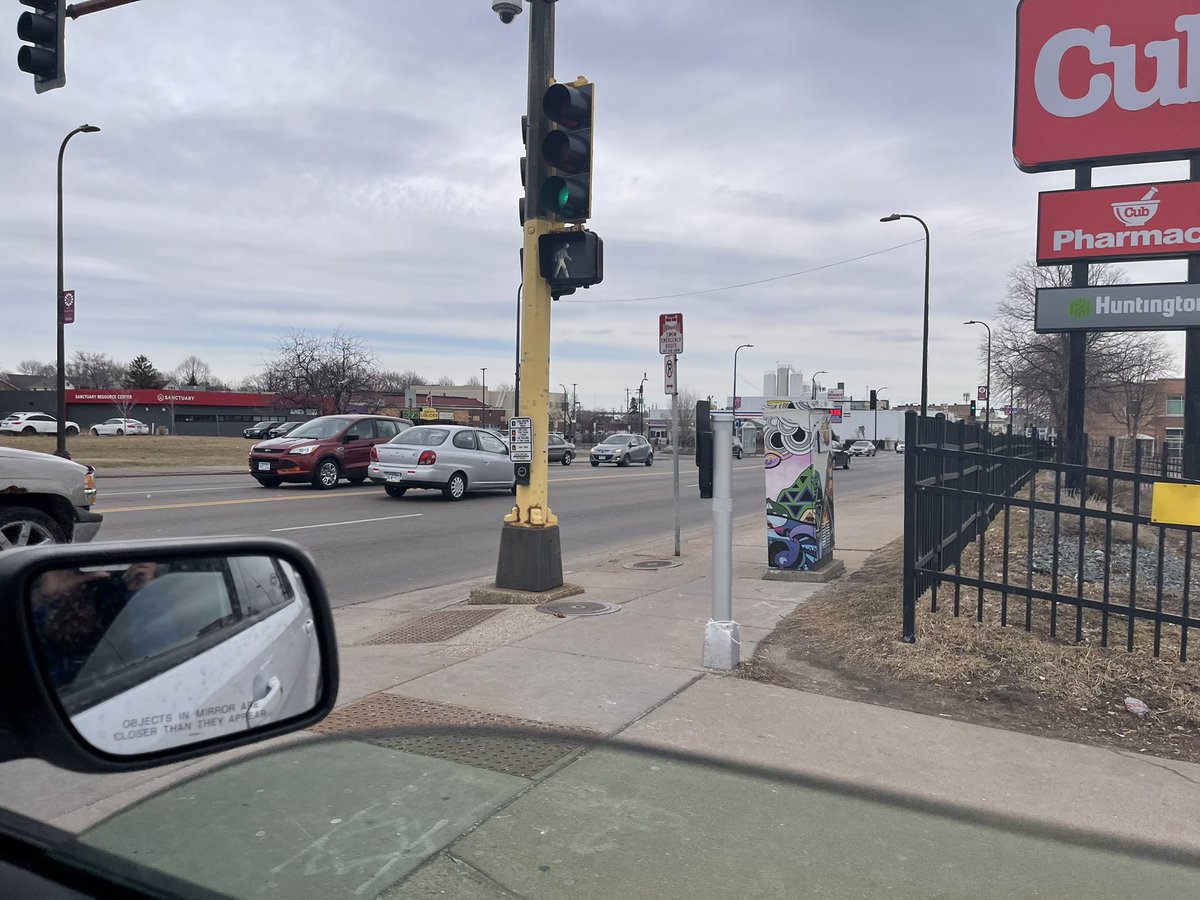 Minneapolis police is investigating four separate overnight shootings.   One of them happened on the 700 Block of W. Broadway.    Around 12:10 p.m., today we were here shooting video and heard 6-8 shots ring out on Broadway