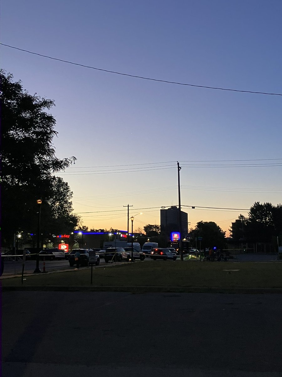 Police standoff still going since 9:30 last night in the Cedar-Riverside neighborhood near Franklin Ave & 21st. Police reported to shots fired inside an apartment where a man has barricaded himself inside