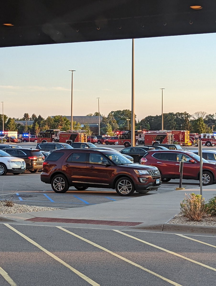 Mall Security confirmed mall lockdown due to active shooter situation at Eden Prairie Center complex.