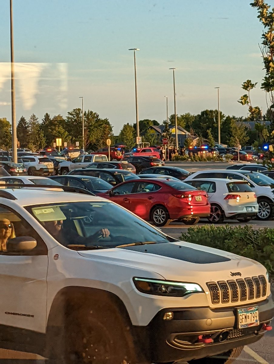 Mall Security confirmed mall lockdown due to active shooter situation at Eden Prairie Center complex.