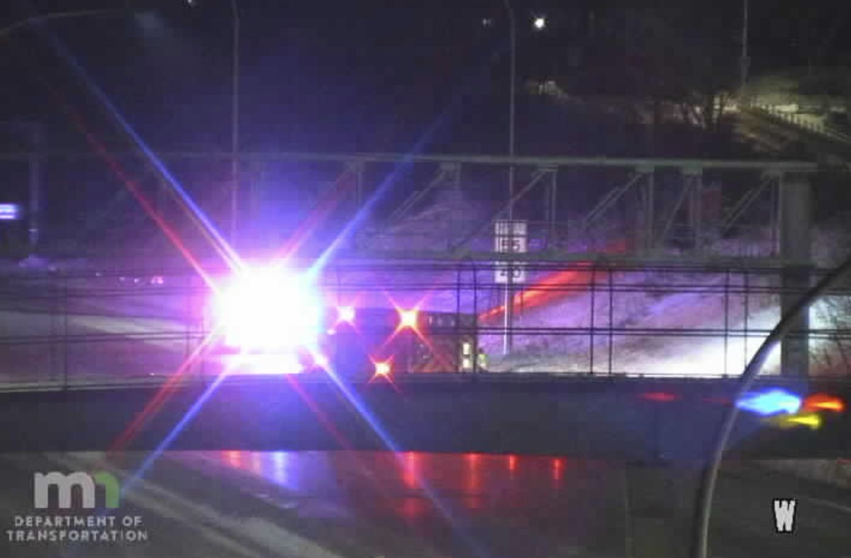 SAINT PAUL: A driver fled on foot after a rollover crash near I-94 & Snelling Ave. - A gun was found inside the vehicle. - State Patrol and SPPD are searching for the male suspect, last seen southbound on Snelling Ave
