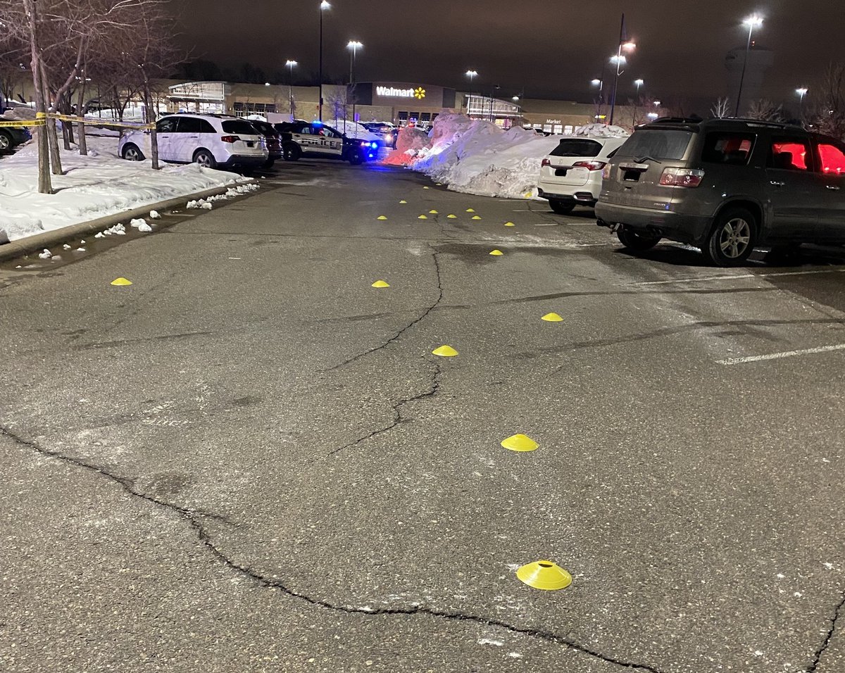 Brooklyn Park police responded Friday night to a shots fired report at a strip mall on the 1500 block of Shingle Creek Crossing.   There were no injuries involved, but 21 casings were recovered, a nearby business was struck and multiple vehicles damaged by the gunfire