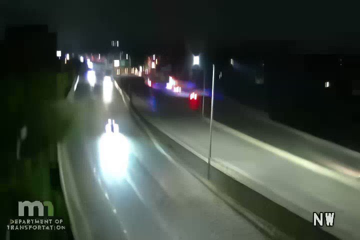 MINNEAPOLIS: A motorcyclist crashed on westbound I-394 west of Dunwoody Blvd. and fled on foot across the Interstate to the south. The suspect was described as a shorter, bald, mixed-race male wearing grey sweatpants, black t-shirt and sunglasses. MPD is assisting with K9