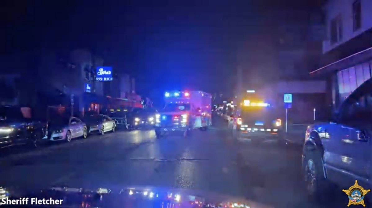 SAINT PAUL: A woman has been shot outside Born's Bar at 899 Rice St., with wounds to the shoulder and stomach. Police say the victim is breathing and medics were told to step it up. Rice St. is currently shut down in both directions as officers work the scene. Casings have been