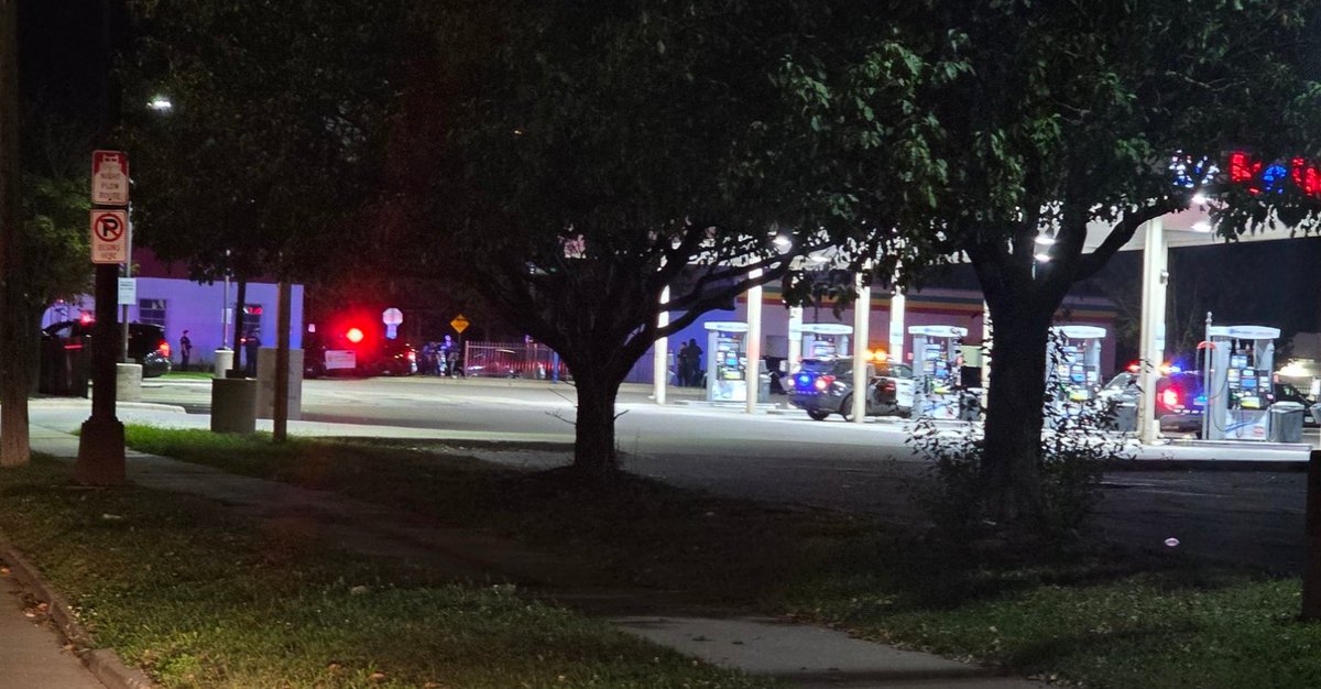 St. Paul  shots fired near Rice and Pennsylvania. An occupied vehicle was shot up. The victims are uncooperative. No reported injuries at this point