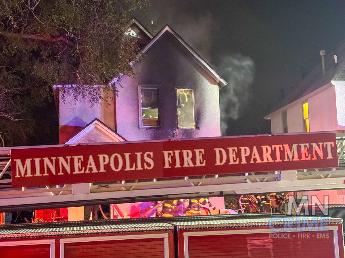 Fire crews responded late Wednesday night to a duplex blaze in northeast Minneapolis that would eventually leave one man dead