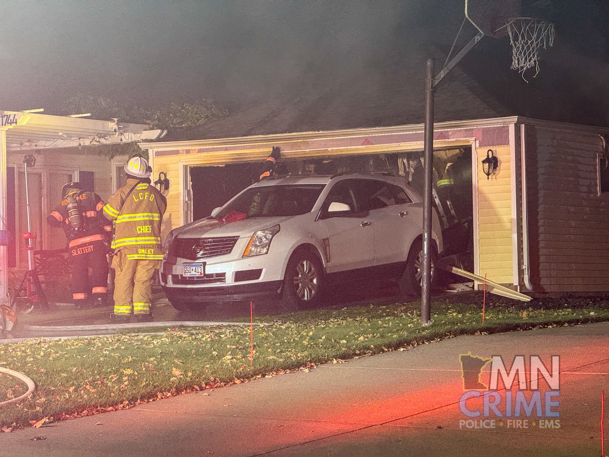 ROSEVILLE: 17xx Lindy Ave. N. - Firefighters are on scene at a home with heavy fire showing from an attached garage. Crews are stretching lines for fire attack. Searches of the home have been completed and are clear. Fire crews report the fire has extended into the attic space