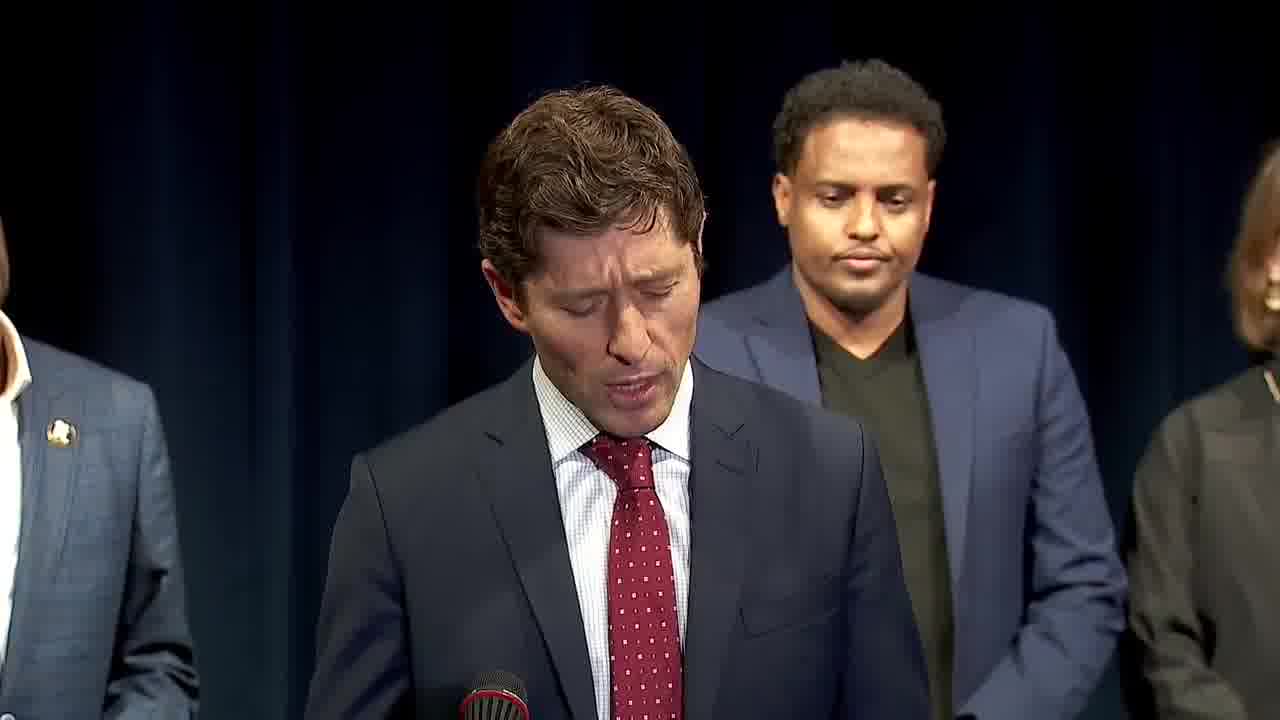 Minneapolis officials are responding to reports that as many as 100 federal agents will be deployed to the Twin Cities, with a specific focus on targeting the Somali community. Mayor Jacob Frey delivered a message in Somali on Tuesday, saying, “We love you, we stand with you, we aren’t backing down.”