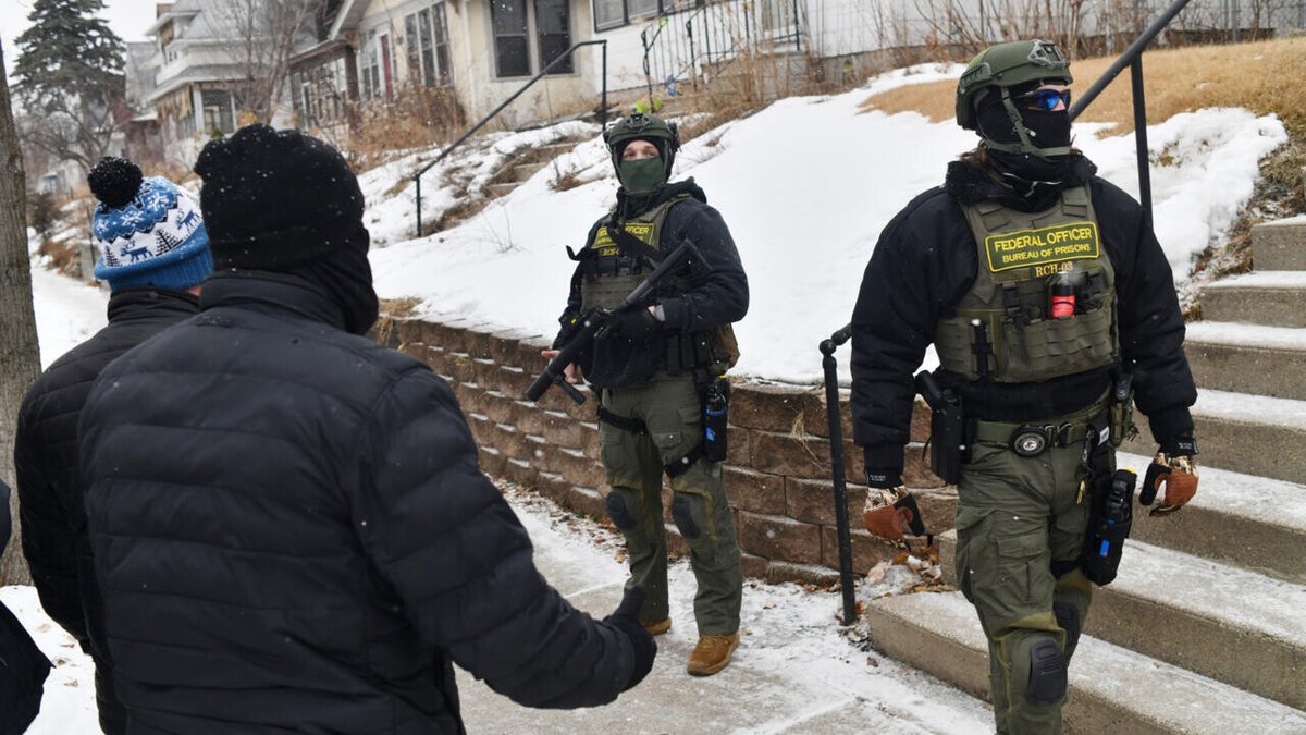 US judge bars ICE agents from arresting peaceful Minnesota protesters or pepper-spraying them